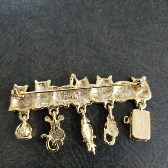 Vintage OAJC Cat Bar Brooch Pin with Dangling Charms Mouse Parrot Rhinestones - Picture 5 of 5